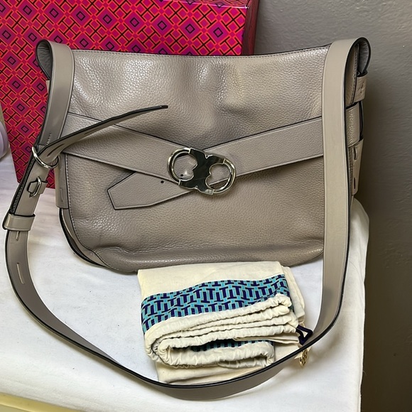 Tory Burch Gemini Link Hobo Crossbody Bag French Gray Pebbled Leather - Picture 17 of 17